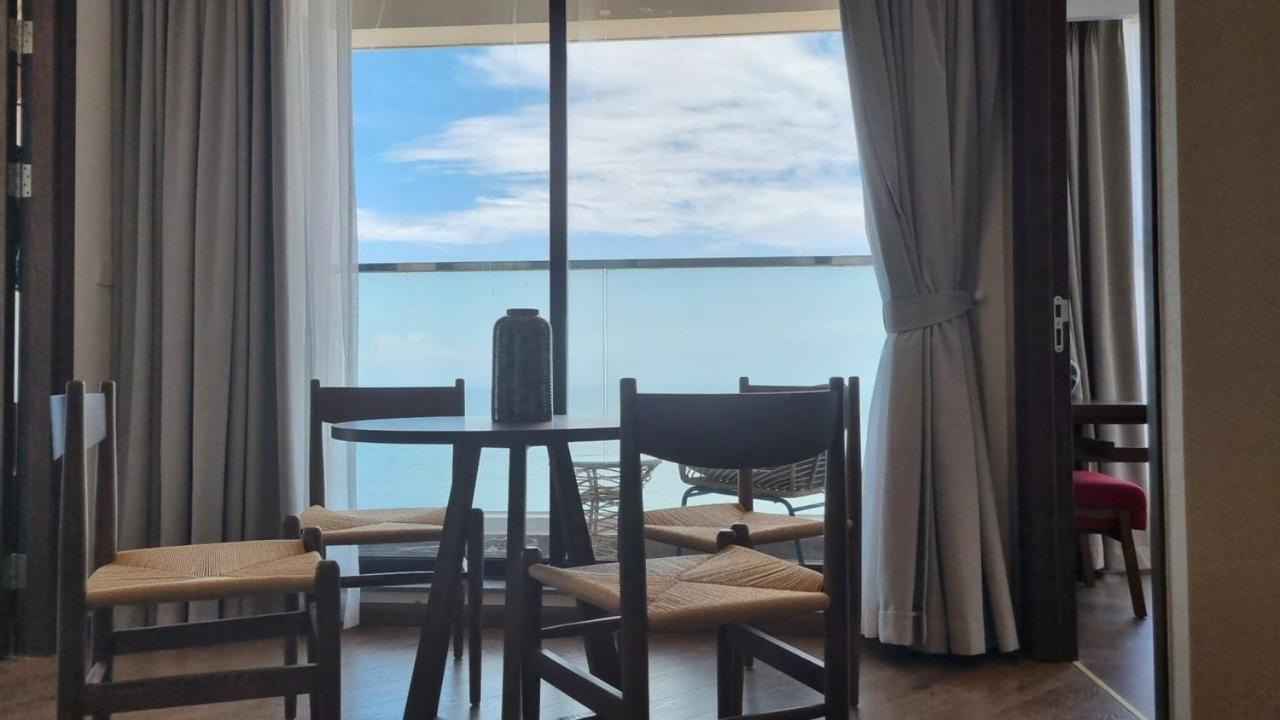 ホテル Apec Mandela Wyndham Mui Ne Long Son エクステリア 写真